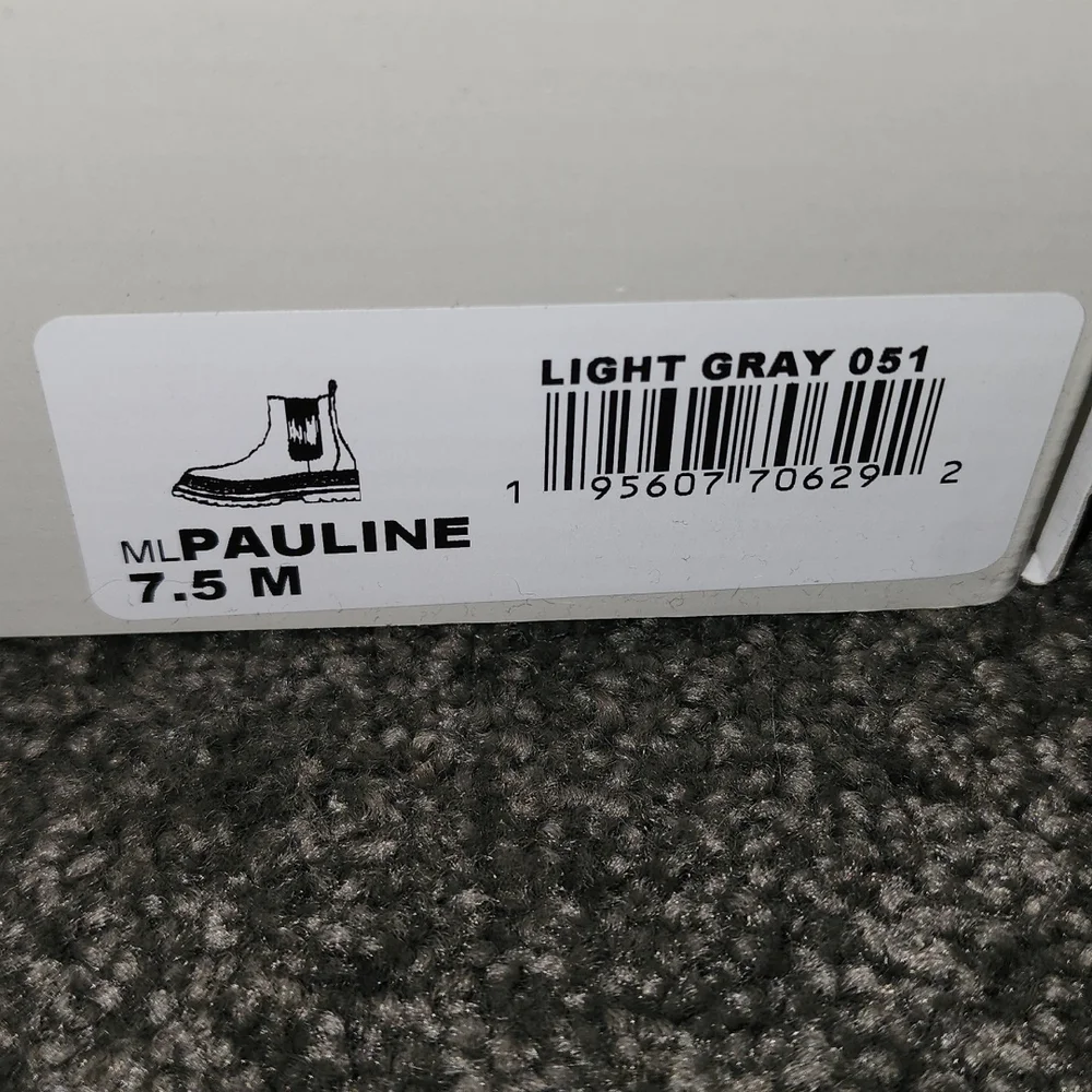Marc Fisher light gray Pauline Lugsole Boots - Picture 9 of 9